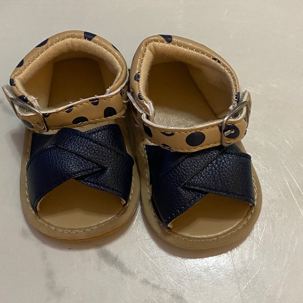 Baby sandals